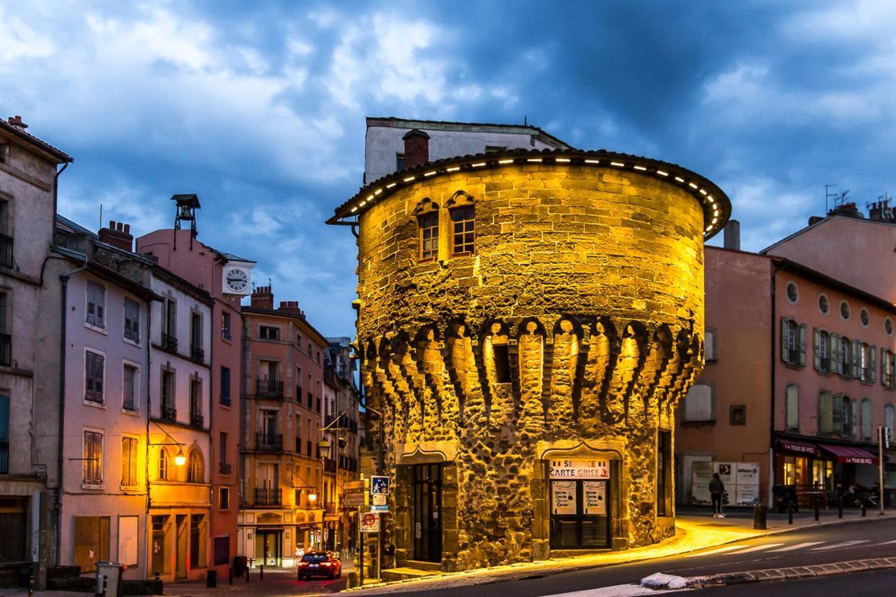 Gîte du rempart avec Balnéo, Garage, 2 SDB 2WC vue sur les monuments Le Puy-en-Velay Extérieur photo